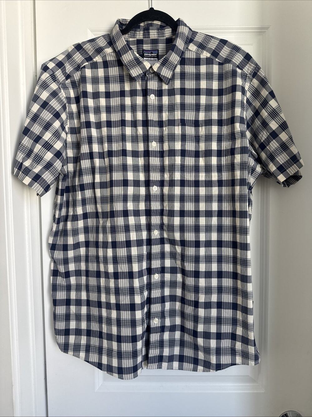 Patagonia Shirt Mens XXL Blue White Short Sleeve Button Down Flannel Outdoors